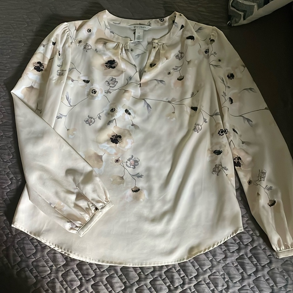 WHBM women’s blouse SZ6